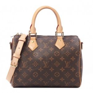 Louis Vuitton Speedy 25 with strap